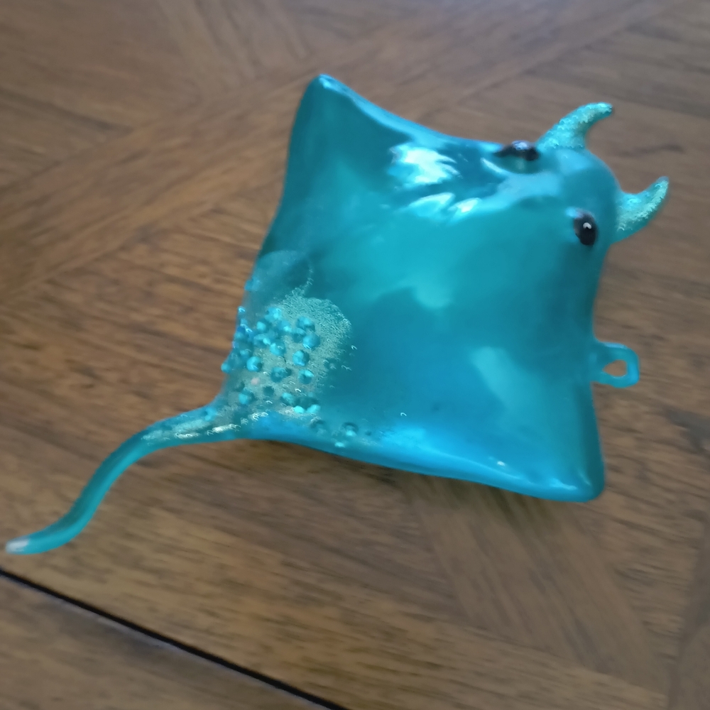 Rare Glass Stingray Royal 💙